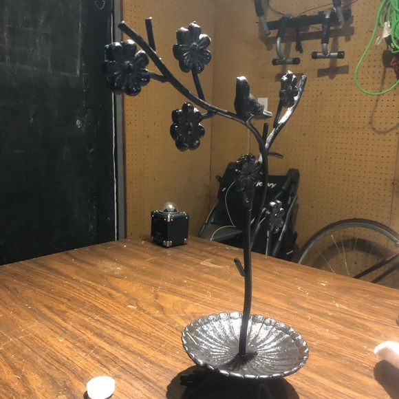 Bird Decor - Picture 4 of 4